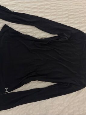 Under Armour Lightweight Black Longsleeve